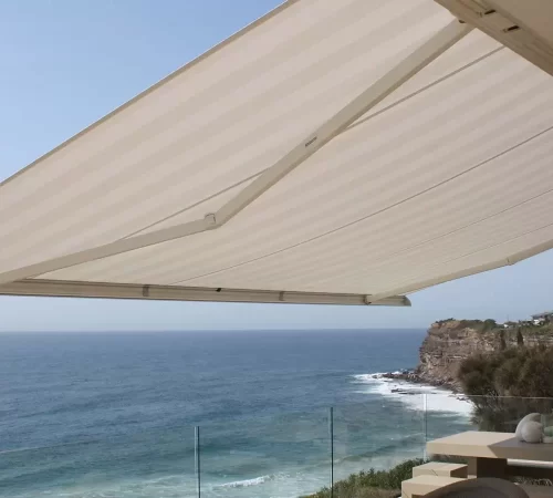 retractable-awnings-1